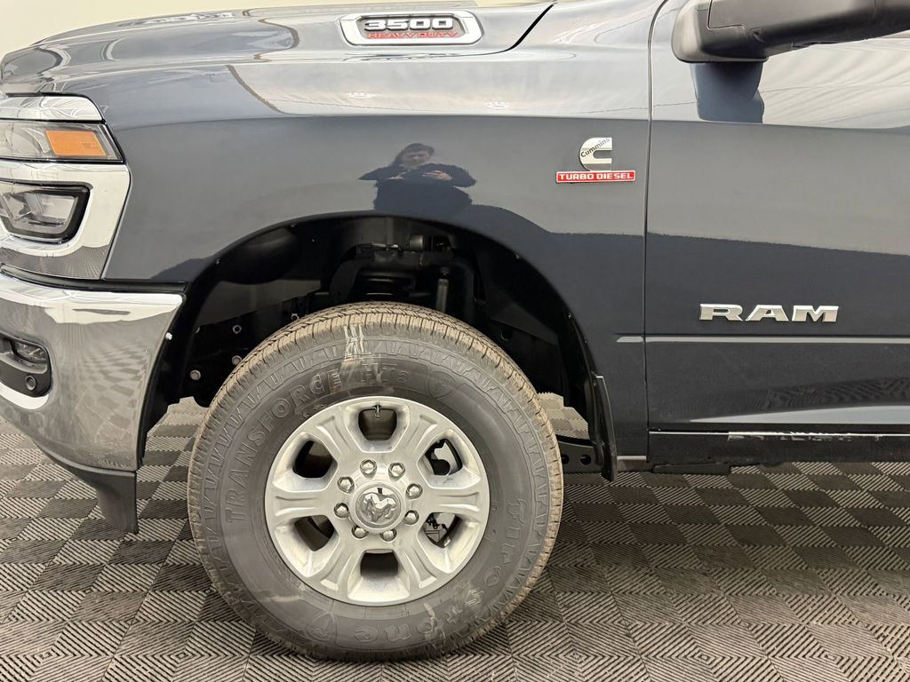 2026 RAM 3500 Big Horn - Photo 11