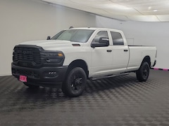 2026 Ram 2500 TRADESMAN CREW CAB 4X4 8' BOX Pickup