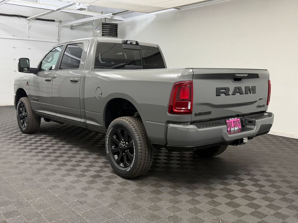 New 2026 Ram 2500 LARAMIE CREW CAB 4X4 6'4 BOX Pickup
