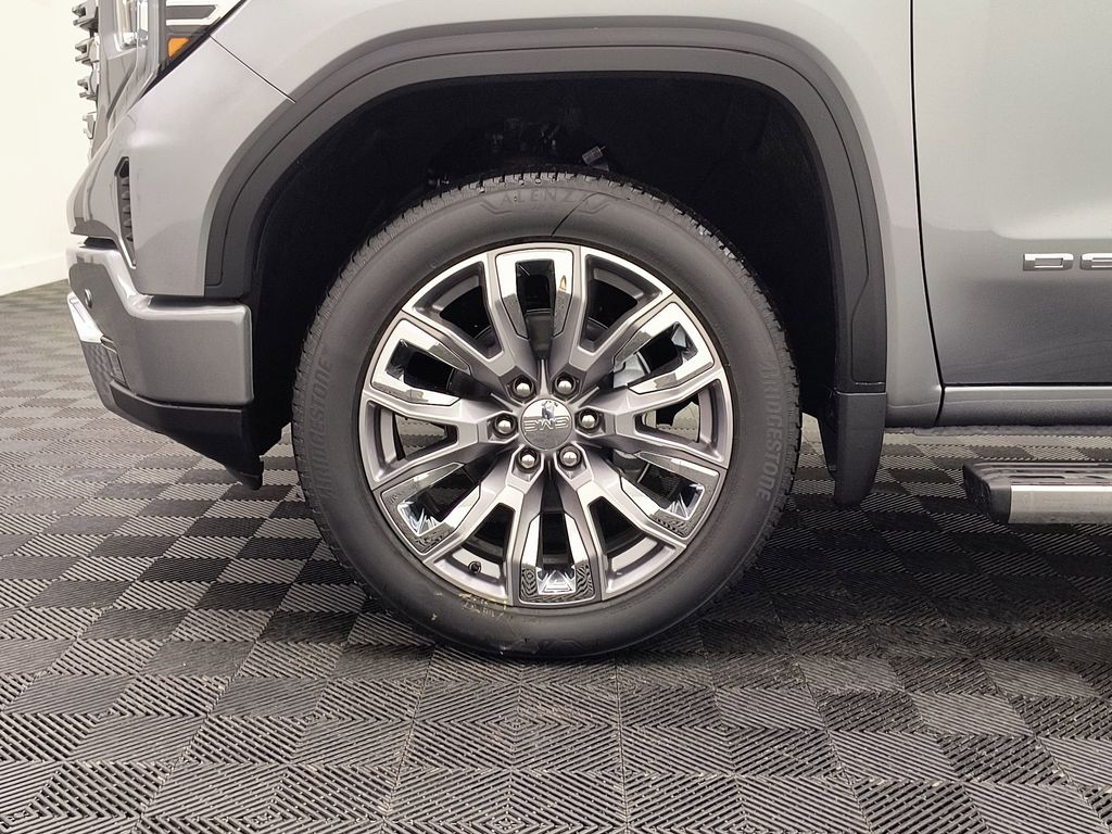 2026 GMC Sierra 1500 Denali - Photo 10