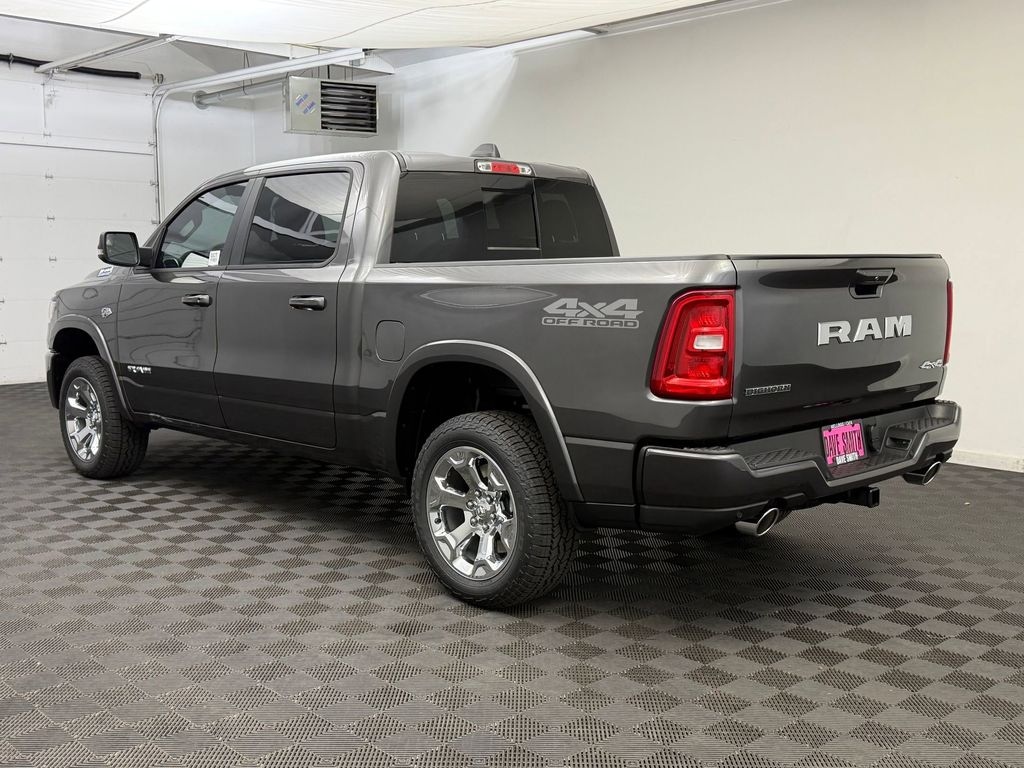 New 2026 Ram 1500 BIG HORN CREW CAB 4X4 5'7 BOX Pickup