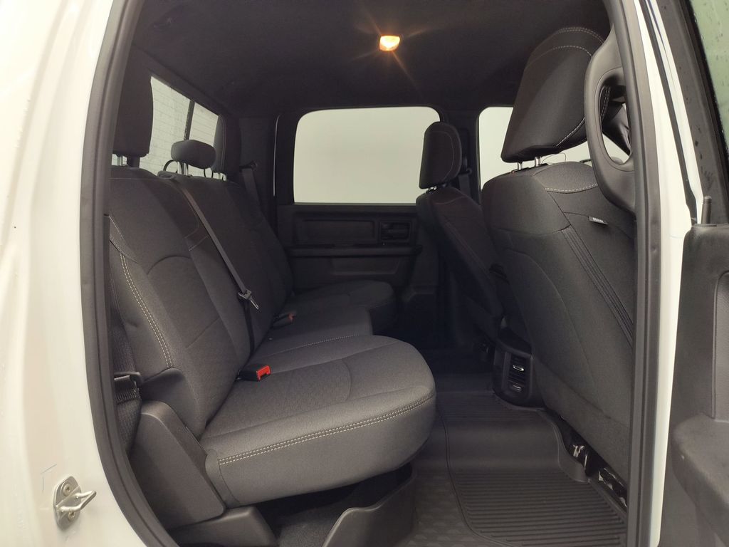 2025 RAM 2500 Tradesman - Photo 30