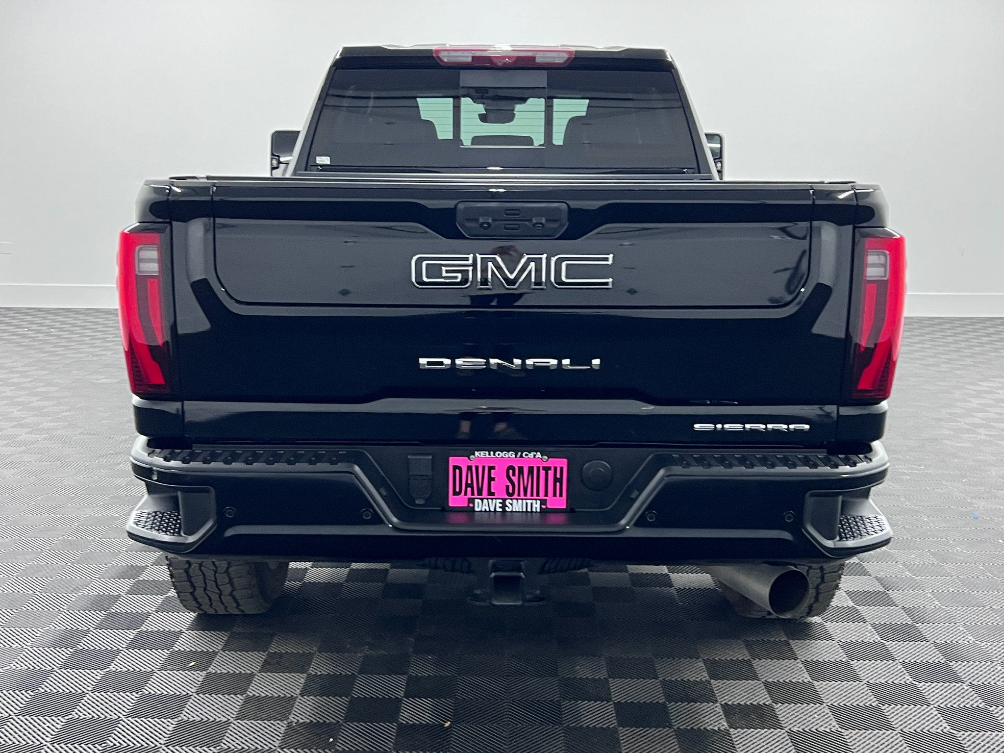 Used 2024 GMC Sierra 2500 HD Denali Truck Crew Cab