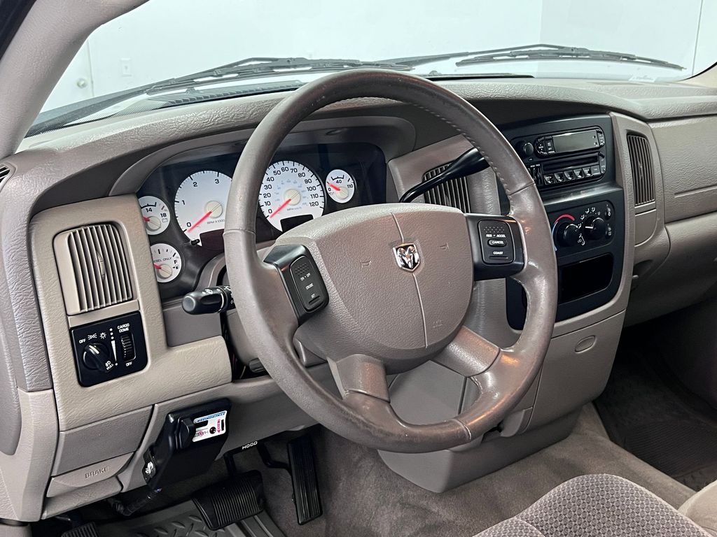 Ram 3500 SLT/Laramie Truck Quad Cab