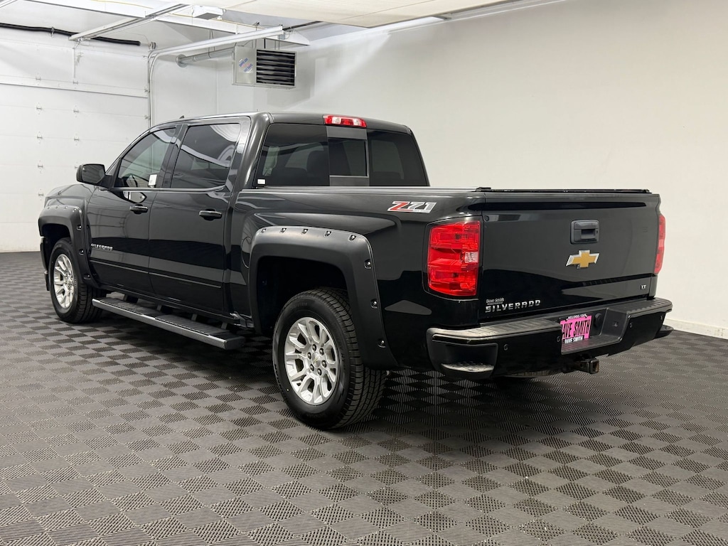 Used 2017 Chevrolet Silverado 1500 LT Truck Crew Cab