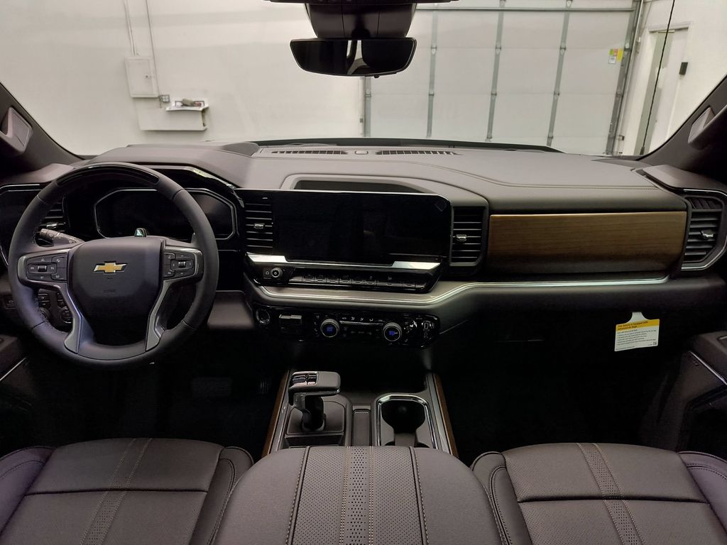 2026 Chevrolet Silverado 1500 High Country - Photo 12