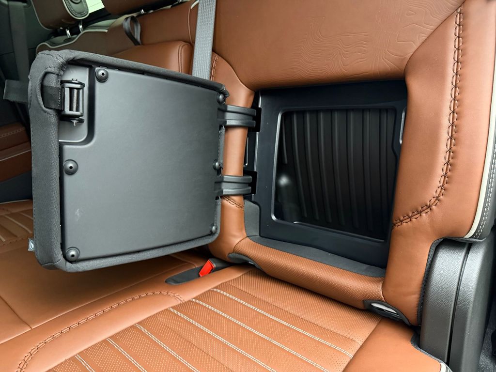 2026 GMC Sierra 2500HD Denali Ultimate - Photo 23