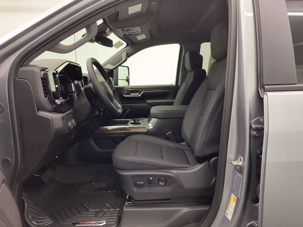 New 2026 Chevrolet Silverado 3500 HD LT Truck