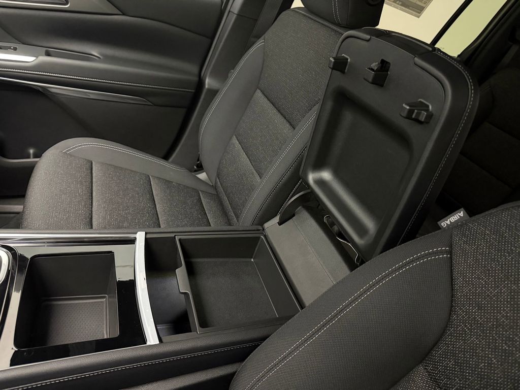 2026 Chevrolet Traverse LT - Photo 30
