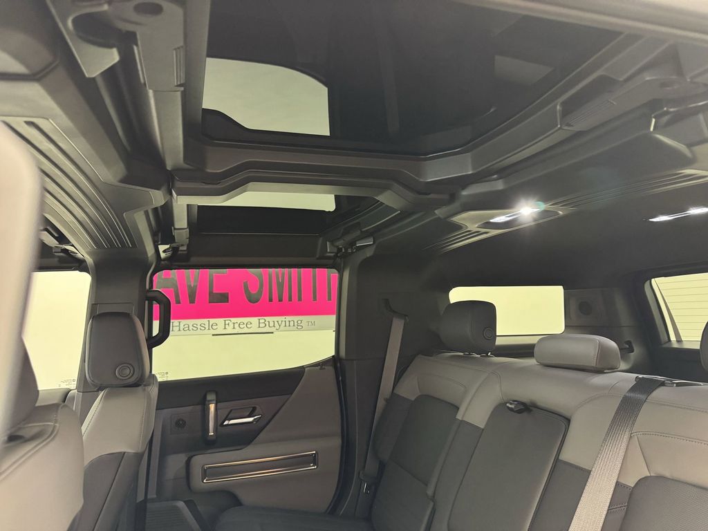 2025 GMC HUMMER EV 3X - Photo 33