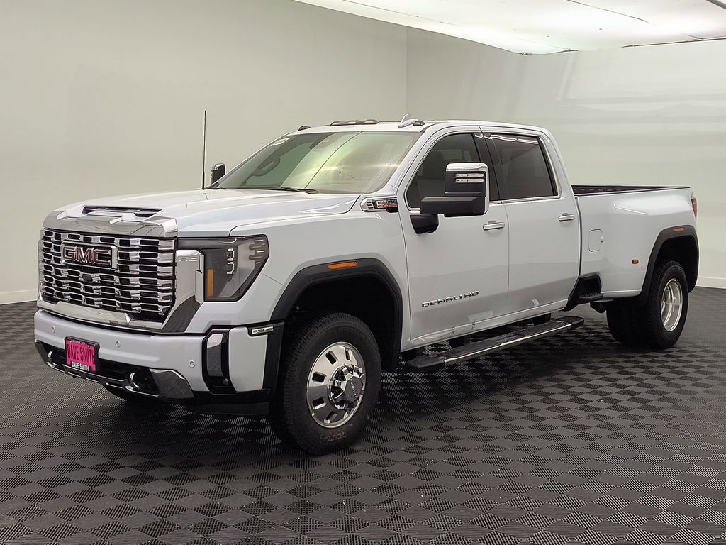 2026 GMC Sierra 3500HD Denali's photo