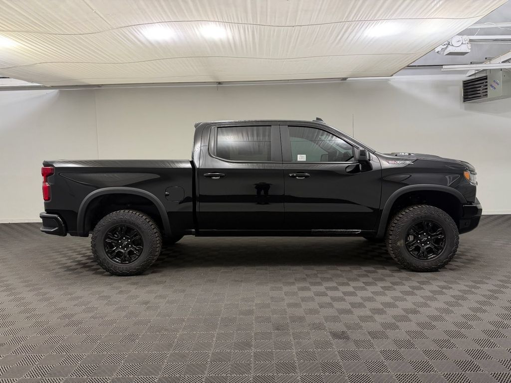 2026 Chevrolet Silverado 1500 ZR2 - Photo 8