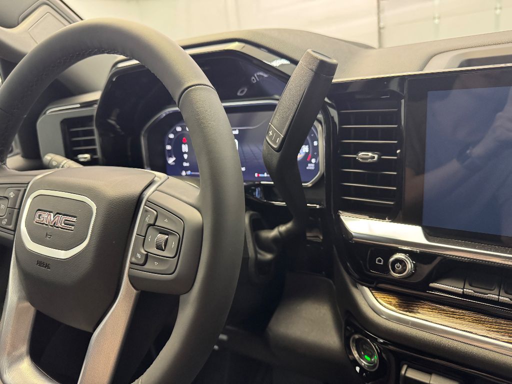 2026 GMC Sierra 1500 SLE - Photo 25