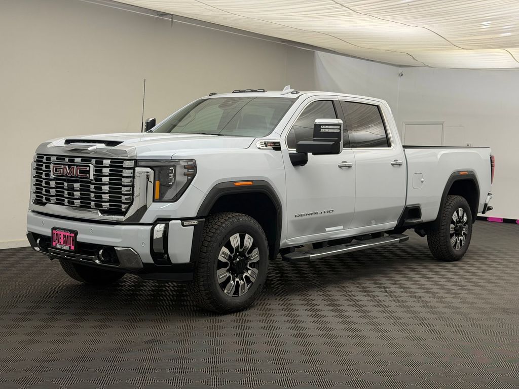 2026 GMC Sierra 4WD Crew Cab Standard Box Denali's photo