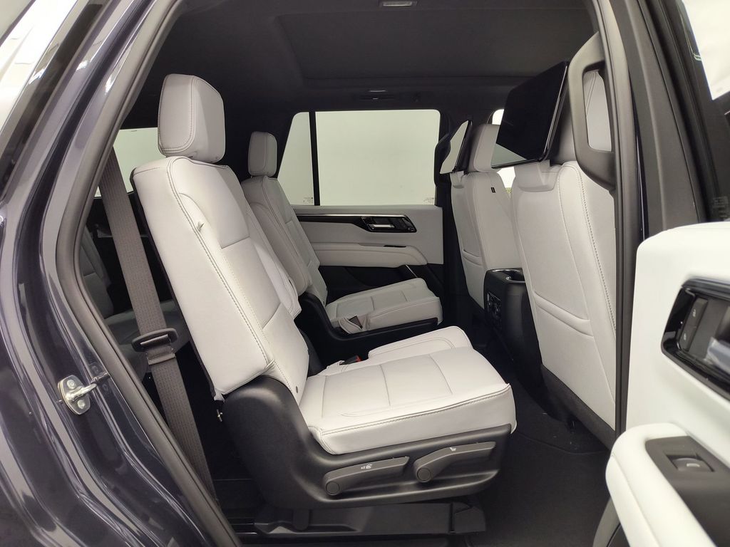 2026 Chevrolet Tahoe Premier - Photo 33