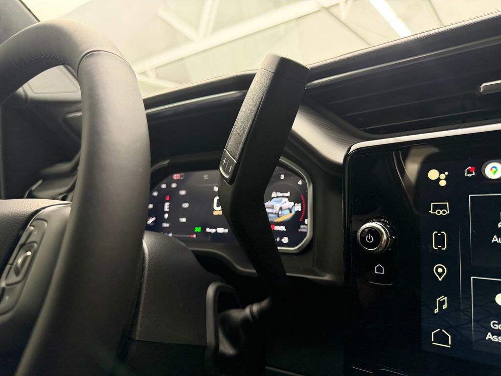 2026 GMC Sierra 3500HD Denali Ultimate - Photo 32