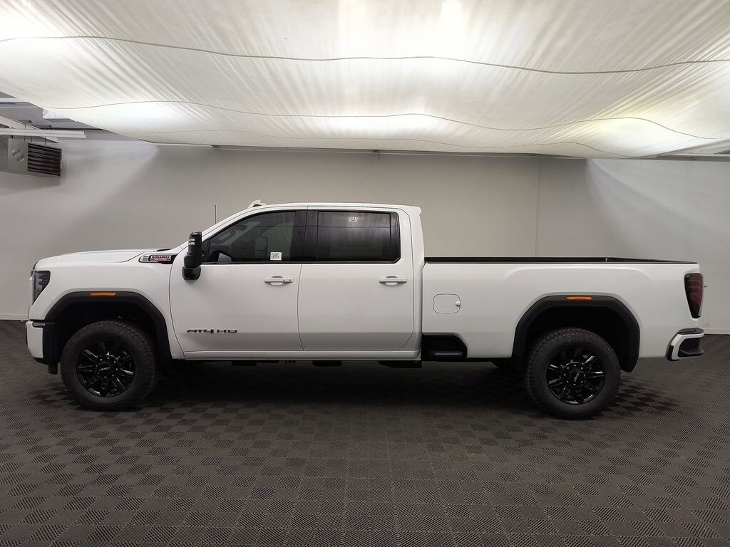 New 2026 GMC Sierra 2500 HD AT4 Truck