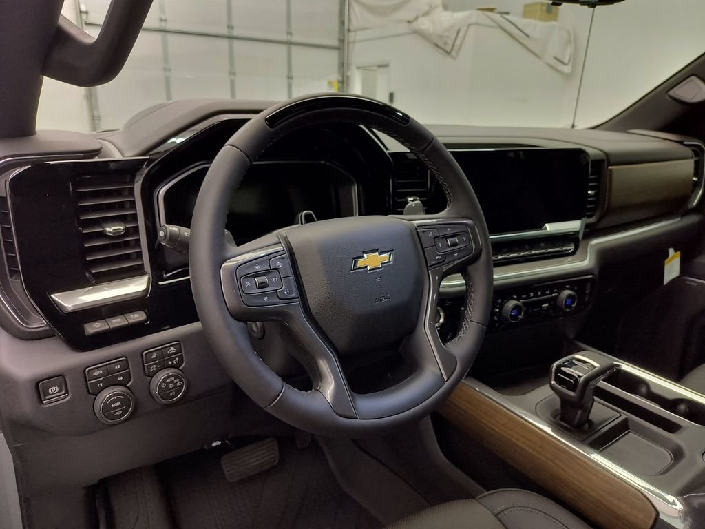 New 2026 Chevrolet Silverado 1500 High Country Truck