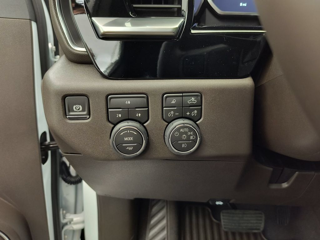 2026 Chevrolet Silverado 2500 HD LT - Photo 13