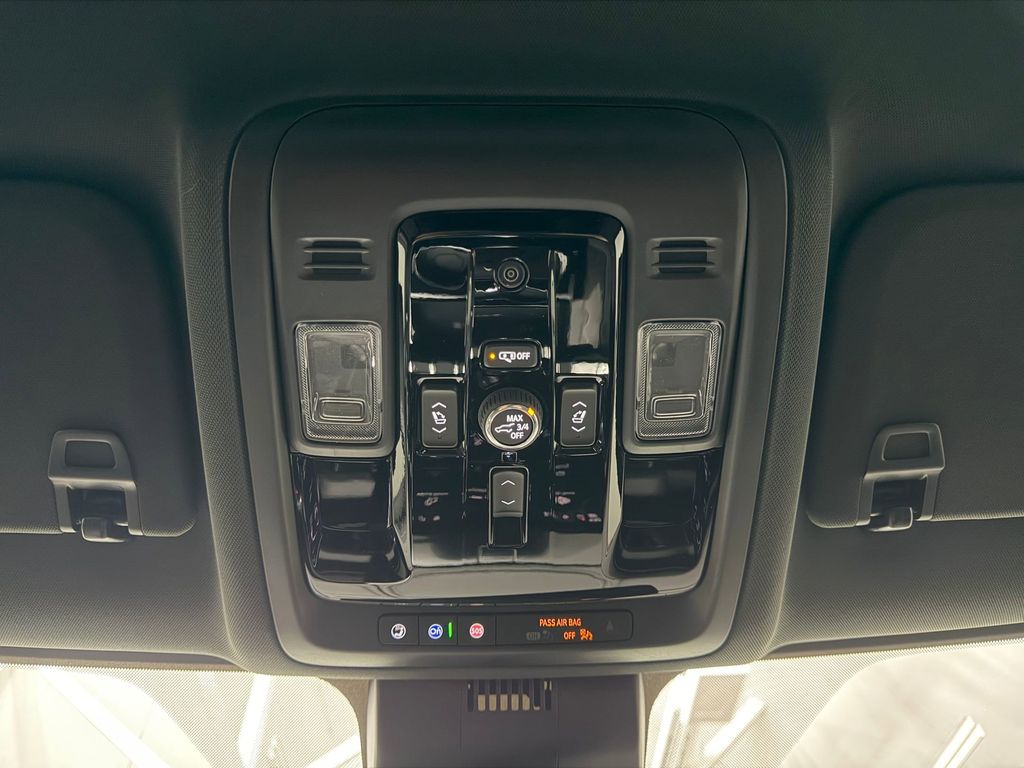 2026 GMC Yukon XL Elevation - Photo 16