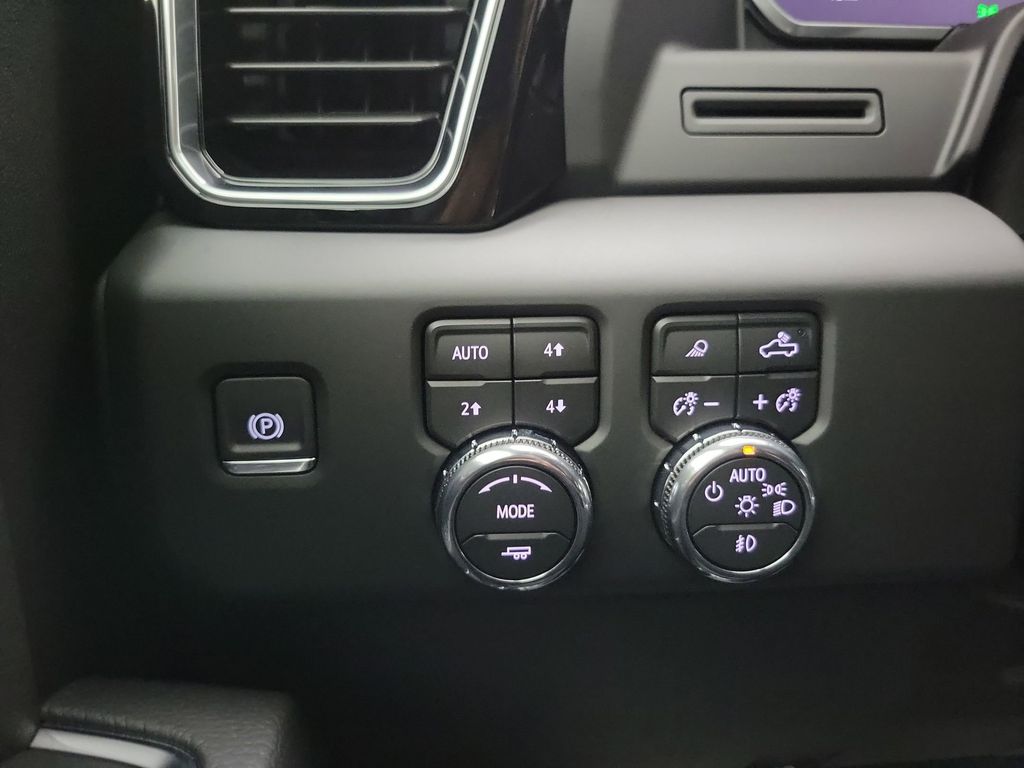 2026 GMC Sierra 2500HD Denali - Photo 14