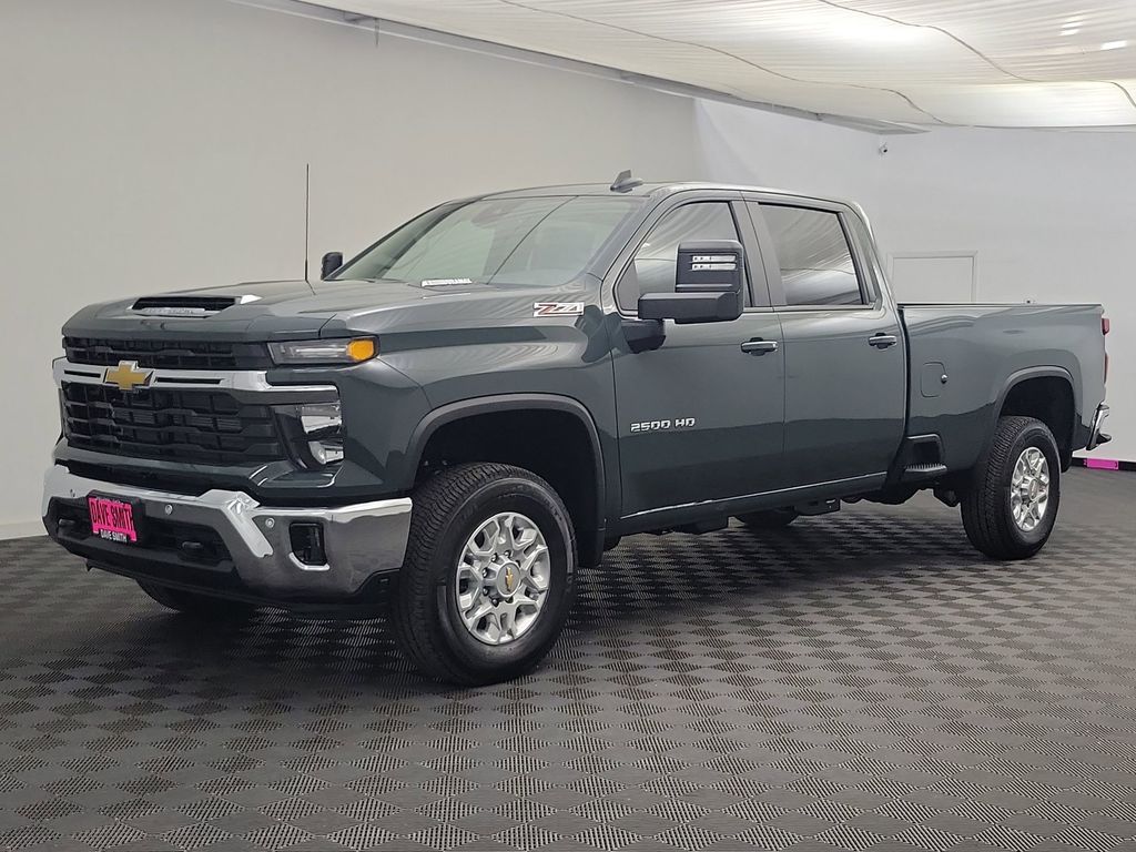 2026 Chevrolet Silverado 2500HD LT's photo