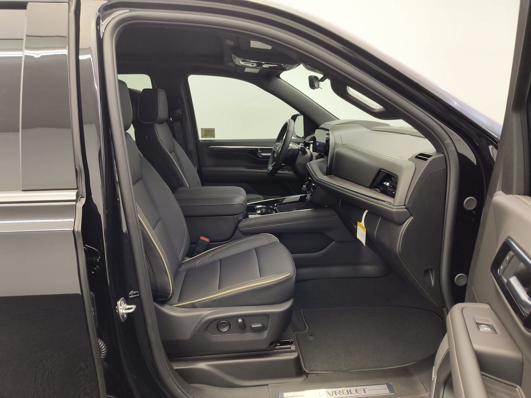 2026 Chevrolet Tahoe Premier - Photo 32