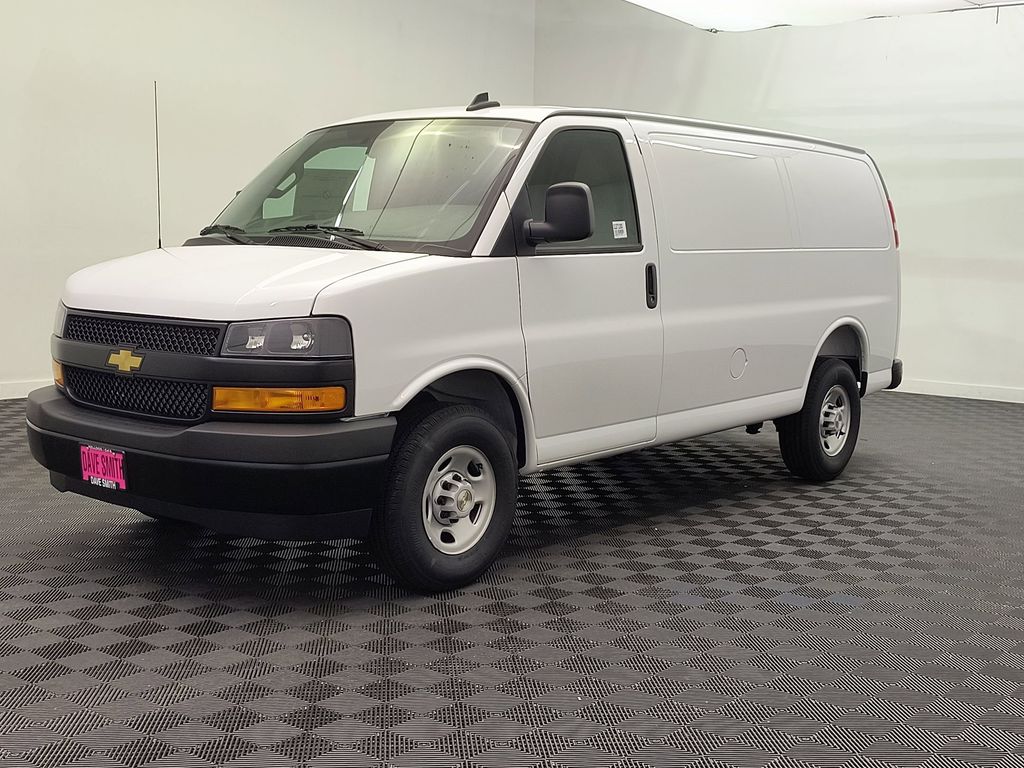2025 Chevrolet Express Cargo Work Van's photo