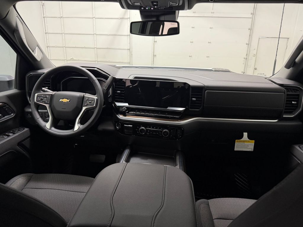 2026 Chevrolet Silverado 3500 HD LT - Photo 14