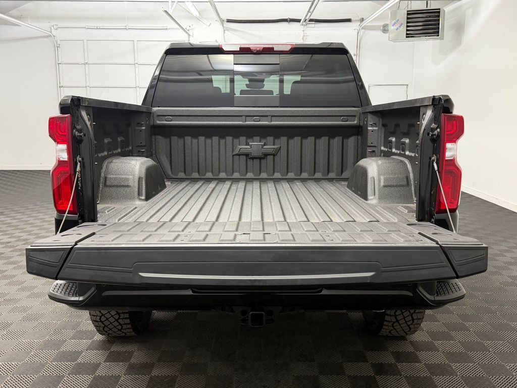 2026 Chevrolet Silverado 1500 ZR2 - Photo 14