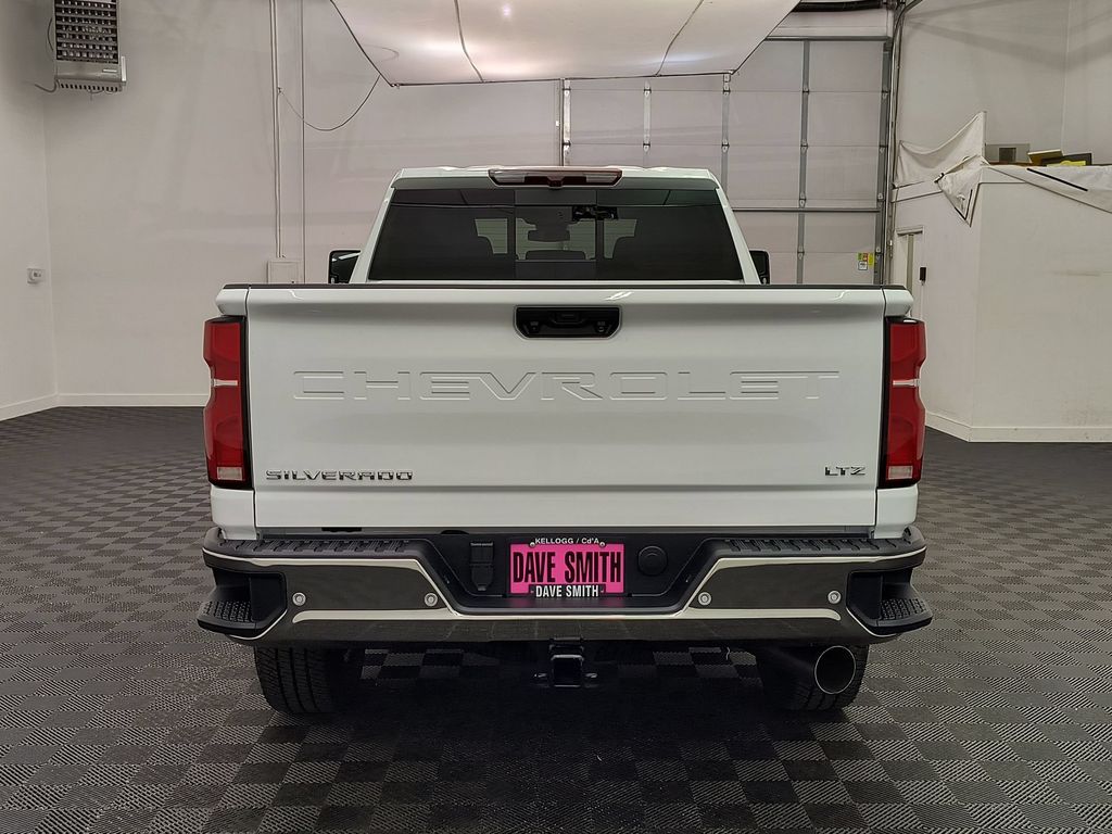 2026 Chevrolet Silverado 2500 HD LTZ - Photo 10