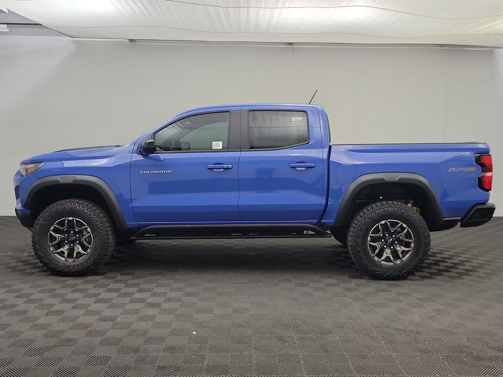 2026 Chevrolet Colorado ZR2 photo 2