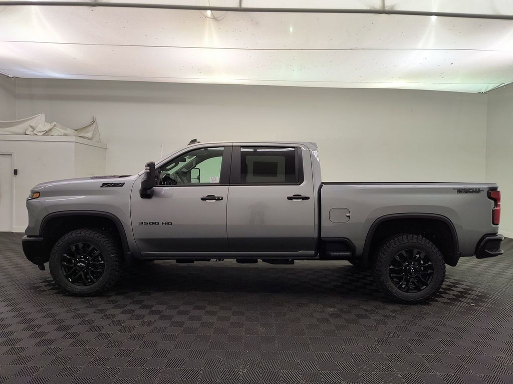 New 2026 Chevrolet Silverado 3500 HD LT Truck