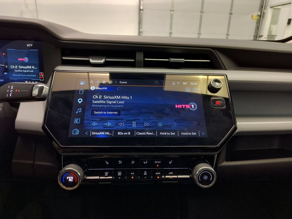 2027 Chevrolet Bolt LT - Photo 18