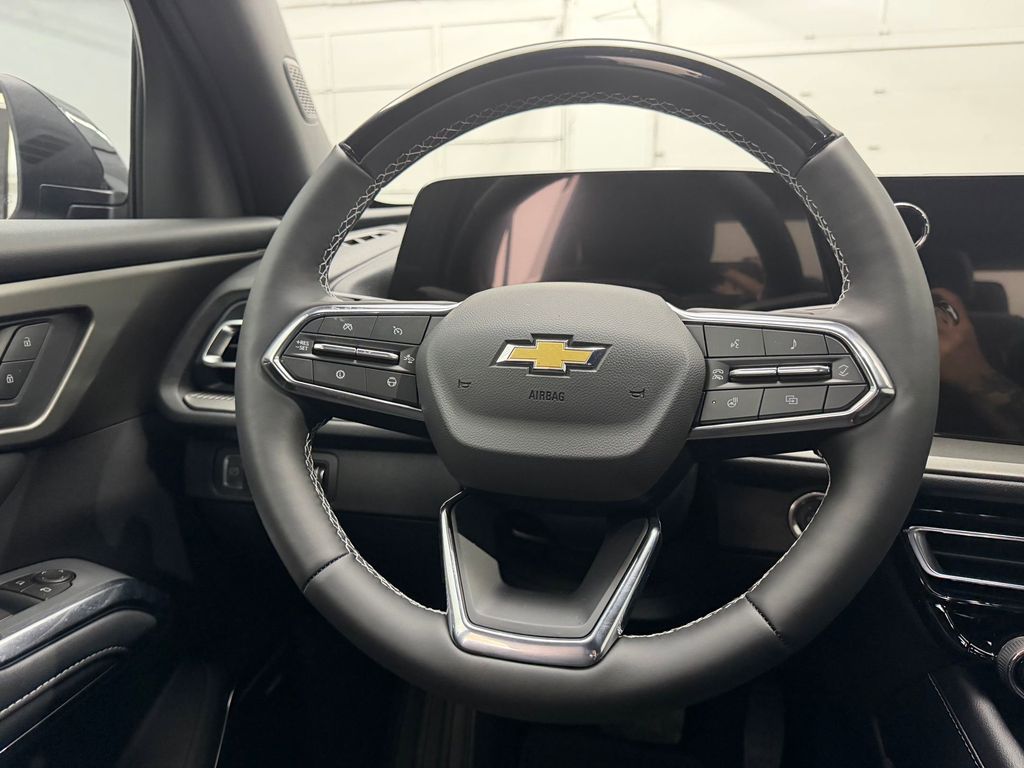 2026 Chevrolet Traverse LT - Photo 15