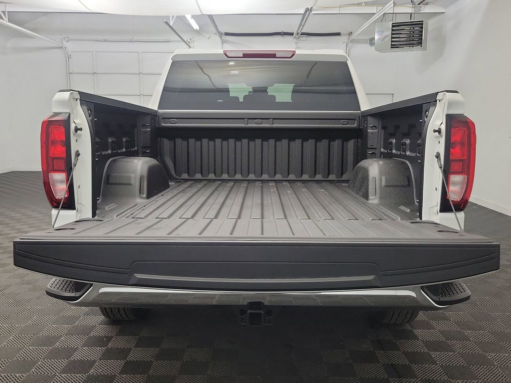 2026 GMC Sierra 1500 Pro - Photo 17