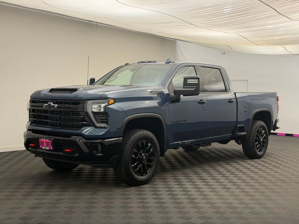 2026 Chevrolet Silverado HD LTZ 4WD Crew Cab Standard Box's photo