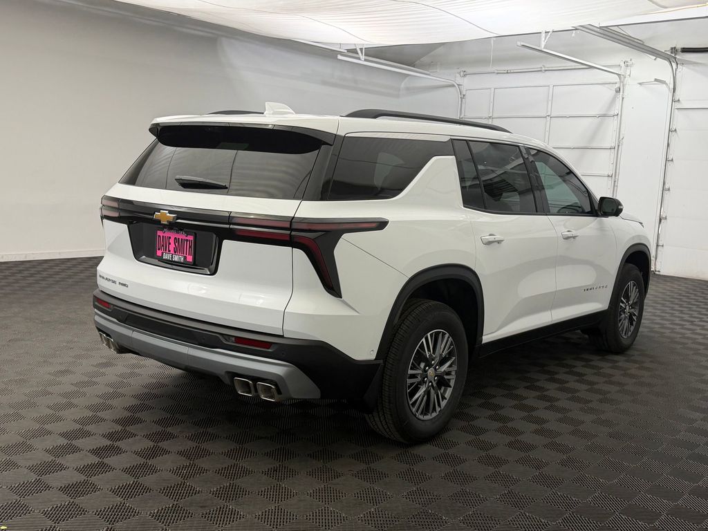 2026 Chevrolet Traverse LT - Photo 9