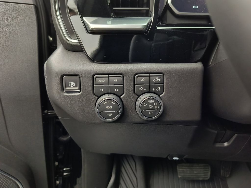2026 Chevrolet Silverado 1500 LT Trail Boss - Photo 16