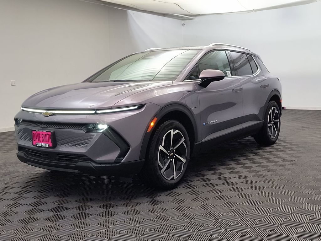 2026 Chevrolet Equinox EV 2LT's photo