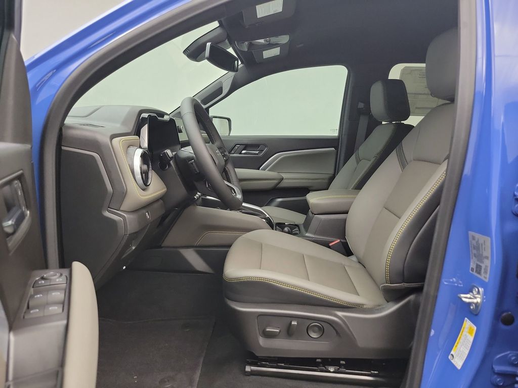 2026 Chevrolet Colorado ZR2 photo 4