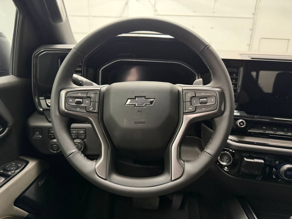 2026 Chevrolet Silverado 1500 ZR2 - Photo 11