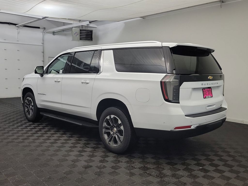 New 2026 Chevrolet Suburban LT SUV