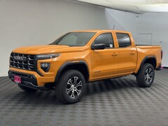 2025 GMC Canyon AT4 Truck