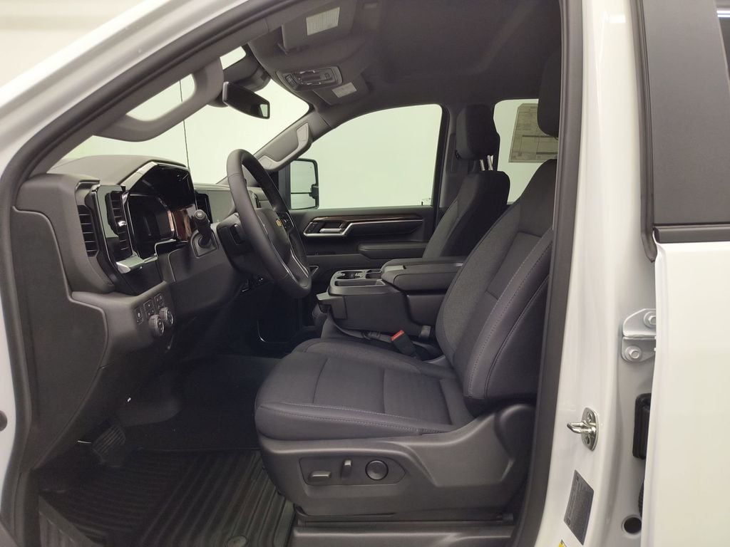 New 2026 Chevrolet Silverado 3500 HD LT Truck