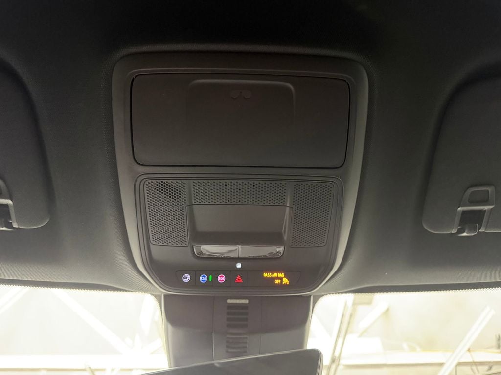 2026 Chevrolet Traverse LT - Photo 16