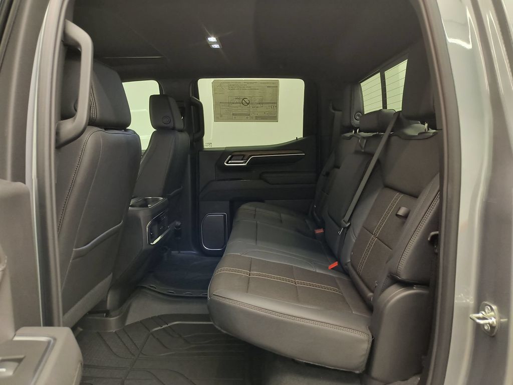 2026 Chevrolet Silverado 1500 High Country - Photo 20