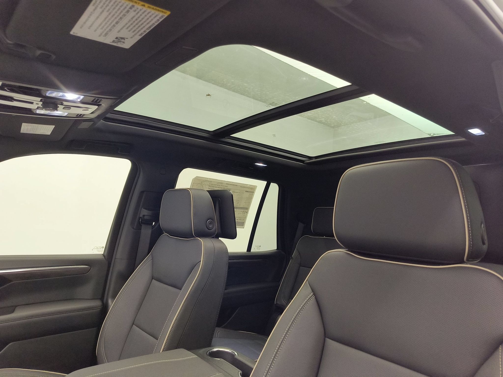 2026 Chevrolet Tahoe Premier - Photo 12