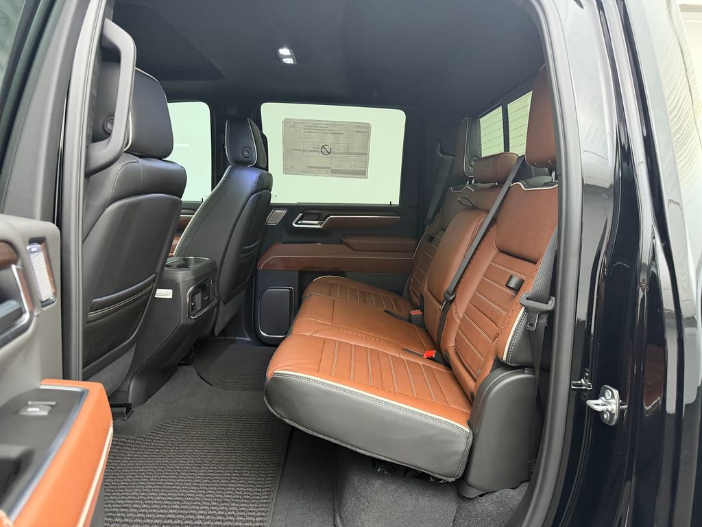 2026 GMC Sierra 2500HD Denali Ultimate - Photo 12