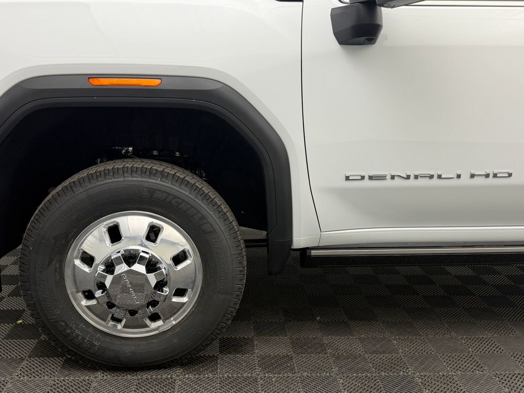 2026 GMC Sierra 3500HD Denali Ultimate - Photo 11